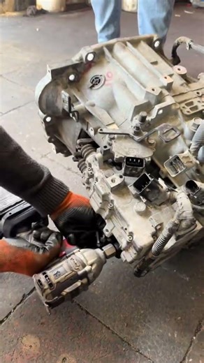 Vaxdinda qulluq olunsa 1100 xerci var idi vaxdinda olmadi deye 3100 oldu