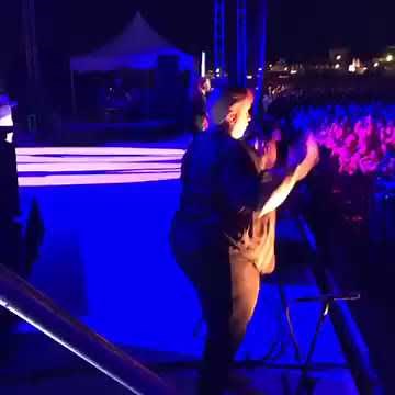 Twista Sign Language interpreter going crazy!