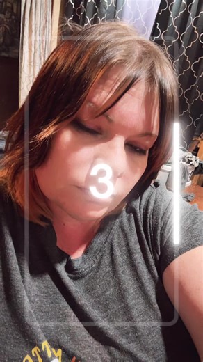 Becky 🦇 (@beckymcfadden68)’s videos with Bodies Know Good Remix - Know Good