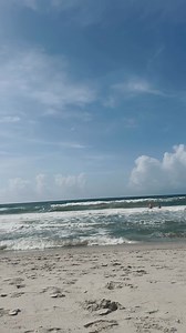 Y’all I am definitely going to be rotting on the beach this entire trip. ☀️ | Rust Ridge Ranch L.L.C