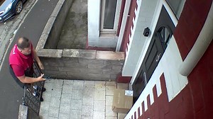 Delivery driver throws Hello Fresh package and delivery note over fence without knocking