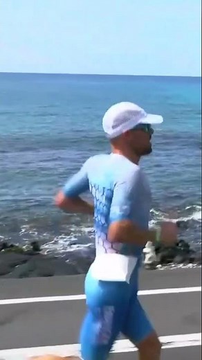 Patrick Lange is moving his way up the ranks early on the run.