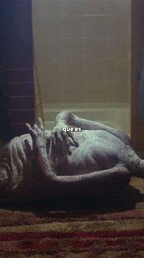 E.T. IS 10 MILLION YEARS OLD #facts #spielberg #viral #disney