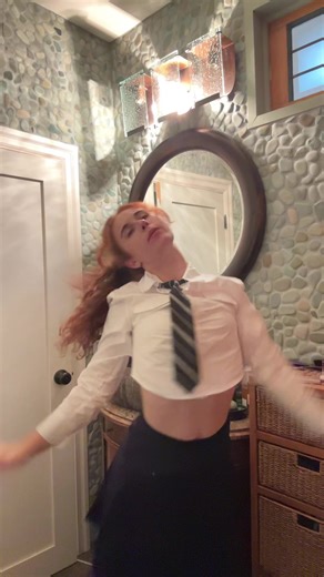 ruby👼🏻💕😋 (@ruby.dee_)’s videos with Reminder - The Weeknd