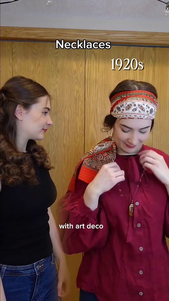 1920s jewelry vs. today's trends