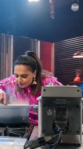 Maneet Chauhan is a renowned chef and competition pro for 👏 a 👏 reason 👏 Don’t miss Maneet competing on an all-new #Outchefd, tonight @ 9:30|8:30c! | Food Network