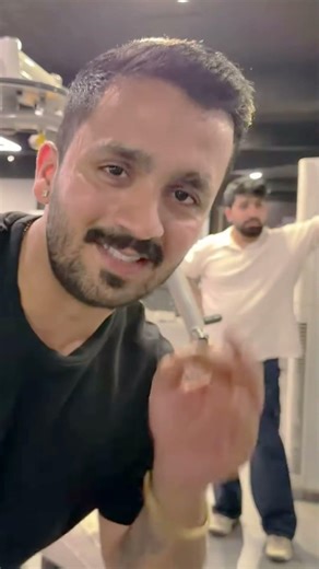 Big Fan Mam Rajab Butt Exposed Laraib 🔥#haidershah #rajabfamily #shorts