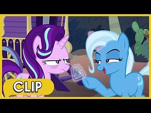Starlight and Trixie Arrive at Somnambula for the Magic Show - MLP: Friendship Is Magic [Season 8]