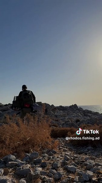 We're exploring new spots🔥 What month do you prefer to go fishing? 🐟🎣 Let me know in the comments 🐟🎣. #fishinglife #pov #fishing #greece #fyp @Vasilis Sakkas Fishing Rhodes