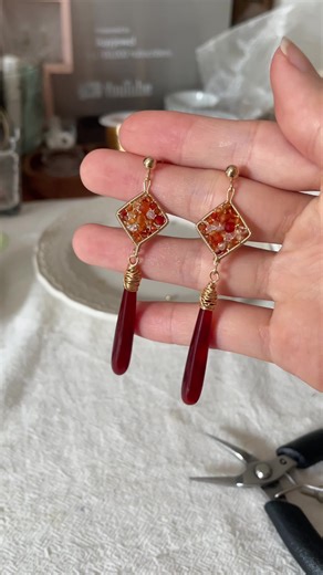 Red Agate Wire Wrapped Drop Earrings Tutorial