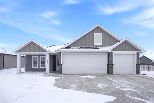 428 Audrey Dr, Mapleton, ND 58059 - MLS 7025109 - Coldwell Banker