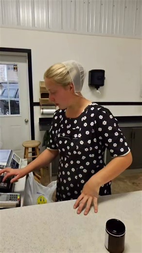 Candle shopping at EverFresh Produce Market in New Holland, PA 😜🕯️ #lancasterpa #amish #amishcountry #farmmarket #farmfresh #farm #metaglassespov #lancaster #fblifestyle | Laura in Amish Country