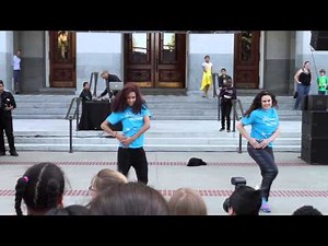 Wedding Flash Mob | Huge Wedding Proposal | Marry You, Bruno Mars