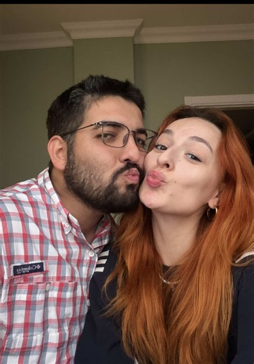 Ali farkedene kadar garip hitaplarla sesleniyorum ✨ sonsuza kadar anlamıcak sandım uykulu haliyle anladı lakcakclalvkalvla imdat