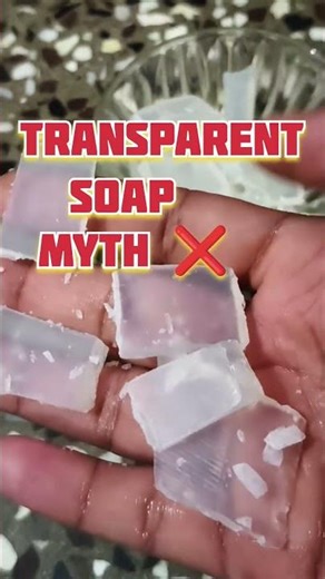 👉 Does Glycerine Really Make Soap Base Transparent? 😳 #shorts #youtubeshorts #soapbase