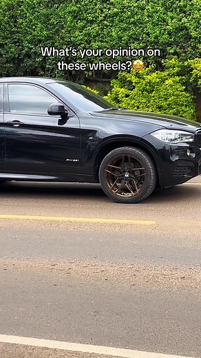 Check out the stunning BMW X6 with aftermarket rims