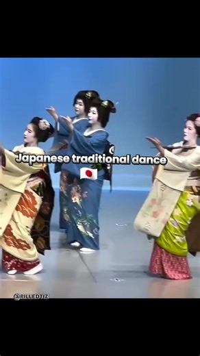 Experience the Vibrant Balinese Dance