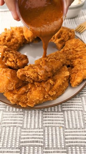 ✨ New ✨ 1930 Sauce! Tangy mustard, sweet honey, and a flurry of smoky spice. It’s a perfect match for dipping our tenders. Grab it in our Deli. | Publix