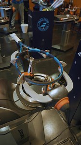 Break, String, Repeat. #BabolatFamily #MMOpen #String | Babolat