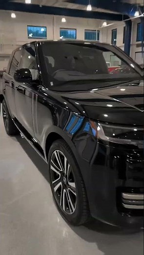 Range Rover 2024: Redefining Luxury and Off-Road Capability