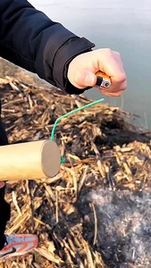 18K reactions · 104 shares | Big dynamite throw in water 勞勞 #fireworks #crackers #experiment #pyro #fireworks #4thjuly | Cracker Boi | Facebook