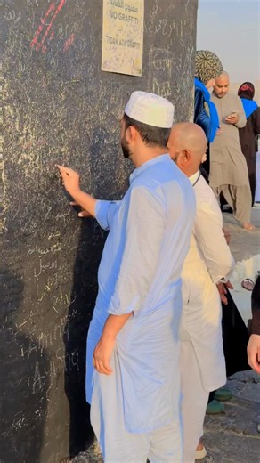 فيديوهات أنشأها Raja Dubai (@rajadubai485) باستخدام original sound - E N Z O 🍁