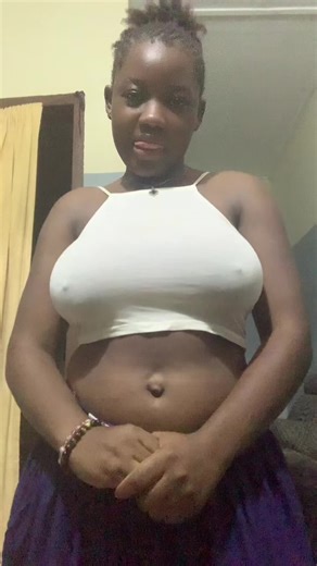 Vidéos de la star Flora (@lastarflora) avec son original - 𝑲𝒊𝒏𝒈𝑭𝒂𝒕𝒂𝒂𝒍 2