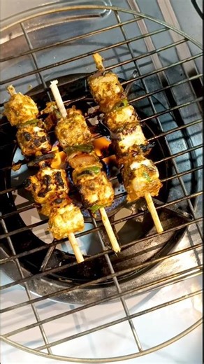Day4/7~ Paneer tikka 🍢🦉 #ytshorts #youtubeshorts #indianfoodie #shortvideo #food #paneer #viral