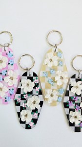 These would make the cutest stocking stuffers, teacher gift, gift for your coworkers or tie them with a ribbon on top of a gift! 😍 . ✨️Comment KEYCHAIN and I'll the send you the link! ❤️ . . #uniquegifts #paintedkeychains #bagaccessories | Wildflowers & Pistols