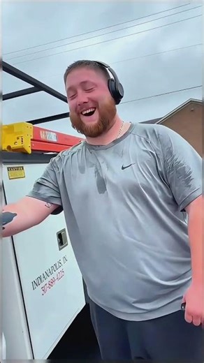 Boyfriend pranked to the max! #funny #funnyprank #prankideas #couple