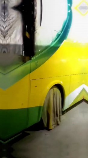 Apple Spray on Reels