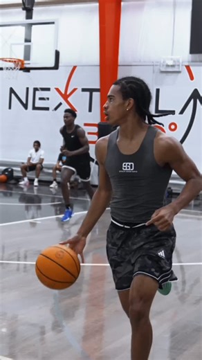 Jordan Coleman on Instagram: "👨🏽‍🔬”DETAILS”🧪#ODD Continue to Grow & Build All Summer 🦠 📍 @nextplay360 #nextplay360 #basketball #training #details #lab #atlanta #hoops #dedication #motivation #inspiration"