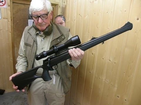 Shooting a Blaser R8 Professional Success Stutzen cal. 8x57IS