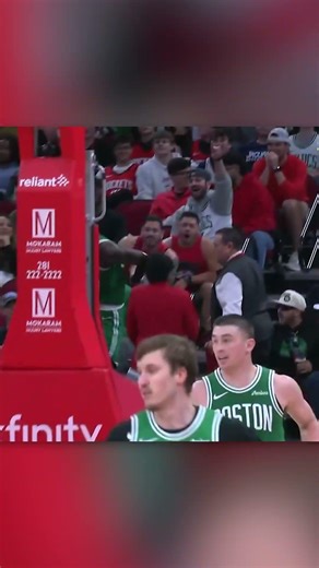 [Highlight] Neemias Queta INSANE Double Block, Falls Into Stands Then Blocks Again vs Rockets