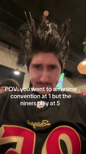 Anime Convention Experience with Niners Game