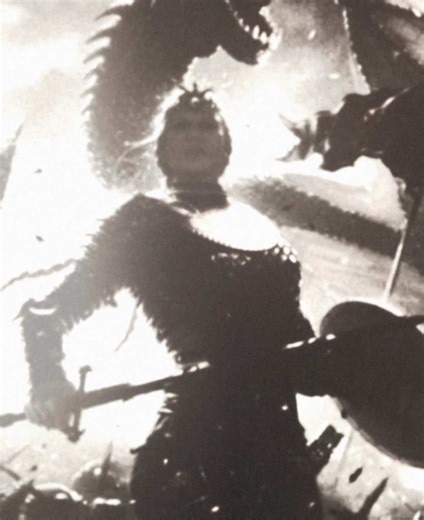 dare i say she’s the best female warrior in asioaf.#visenyatargaryen #visenyatheconqueror #fypシ #viral #bpwkpp sdt:@visenya☽ ac:mine cc:mine arts:on pinterest thanks the art creators🙏🏻 Visenya Targaryen was one of the most powerful and influential figures of the early Targaryen dynasty. Born on Dragonstone, she grew up fierce, disciplined, and unmistakably martial in spirit. From a young age she trained with the sword, earning a reputation as a warrior as formidable as any knight. As part of a