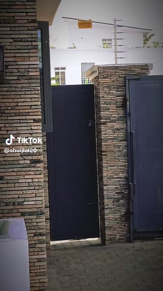 Impactful Voice Effects for Navy Enthusiasts