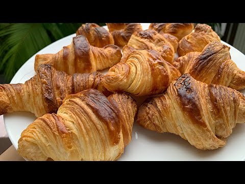 Bánh sừng bò giòn rụm thơm bơ || Easy croissants recipe