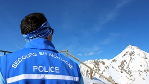 Drame dans les Pyrénées : mort d’un sauveteur et d’un alpiniste en difficulté après une chute pendant l’opération de secours