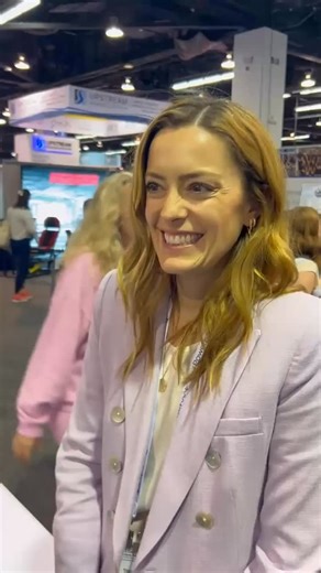 We caught up with Theresa from Washington University Physical Therapy to hear about her experience with the Solo-Step Overhead Track System! 🙌 Stop by our #APTACSM booth to learn more about the benefits of using Solo-Step in your facility! 💙 #solostep #apta #csm #aptacsm2026 | Solo-Step Fall Protection for Rehab
