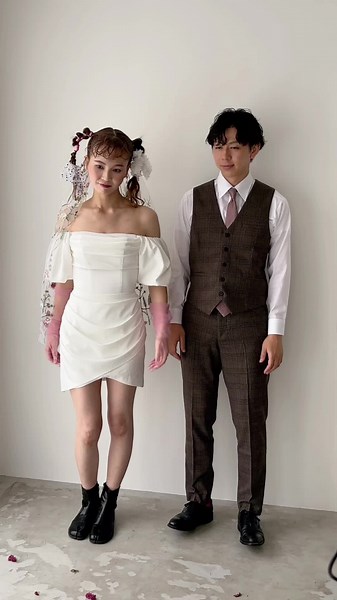 ミニドレスコーディネート🩷 小物はピンク系にしました。 #ウェディングドレス #前撮り #花嫁 #結婚式 #プレ花嫁 @hauoli_photo @岡山Free planner大塚那菜