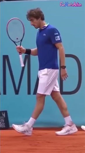 World’s Craziest Tennis Shot🤯🎾 #shorts