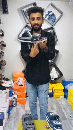 Unlocked shoes rajkot on Instagram: "• HOW TO ORDER • • TAKE A SCREENSHOT SEND ME ON WHATSAPP • •📲7567631156 • • FREE DELEVERY ALL OVER INDIA🇮🇳 • •UNLOCKED SHOES RAJKOT🌇• •📍:- KEVDAWADI MAIN ROAD, RAJKOT #unlocked #unlocked shoes #rajkot #insta #video #shoes #chaina _#sliders"