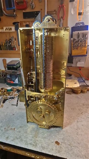 5.5K views · 3.9K reactions | Hi there people of the world - we...