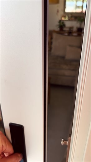 Morning spin. Dark Side of the Moon on vinyl. Nothing else needed. #PinkFloyd #DarkSideOfTheMoon #NowSpinning #vinyl