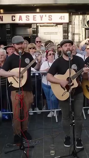 Wild Rover - Some Ones Sons Live on TG4 | FULL VIDEO on Channel!