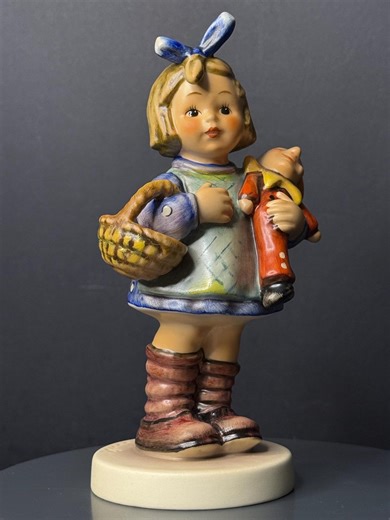 Hummel What Now? 422 Special Edition No. 7 - Etsy