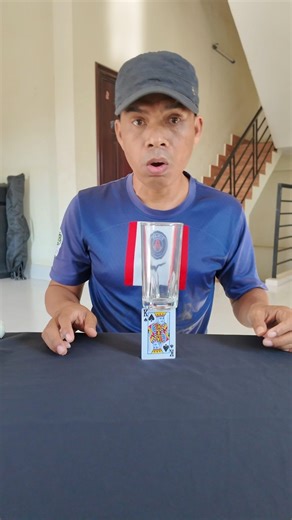 Card Balancing Magic That Looks IMPOSSIBLE #magic #shorts #tutorial