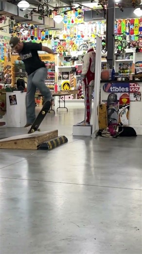 Kicker skateboard tricks