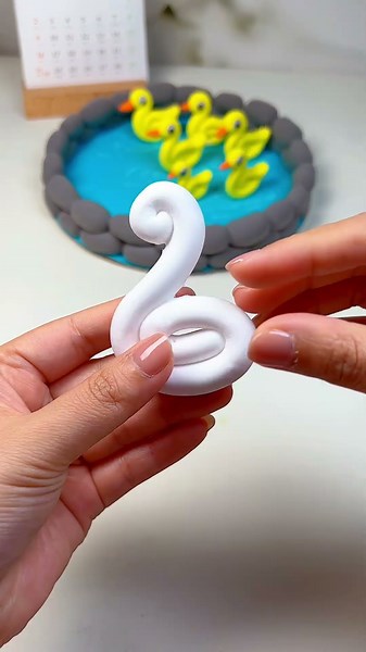Simple Crafts | Make a Pond of Ducklings Out of Clay! #DIY #Handicrafts